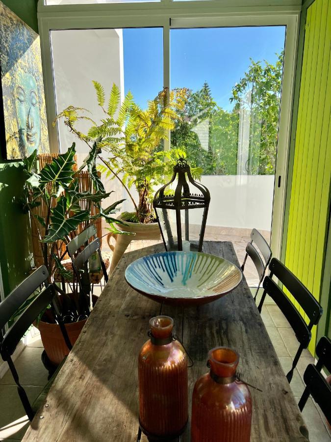 Palm View Guesthouse, Adults Only Luz 外观 照片